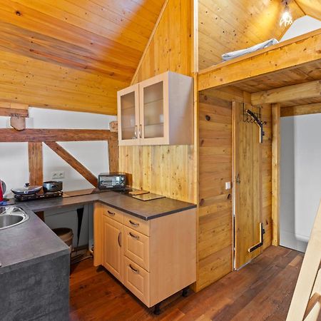 Sabina Mounteurwohnung Dachboden I 55 Zoll Tv I Schlafcouch Mit 20Cm Matraze 2 Weitere Schlafplaetze I Kueche I Bad Trebbin Bagian luar foto